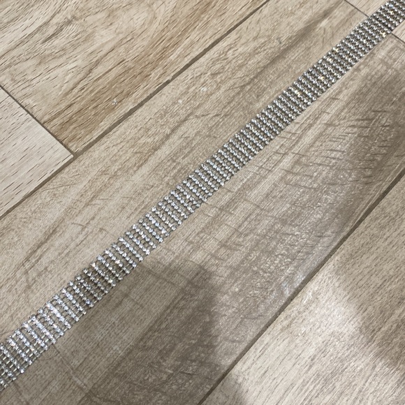 Trendy Sparkly Belt - Picture 4 of 4